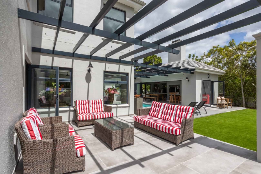 4 Bedroom Property for Sale in Val De Vie Estate Western Cape